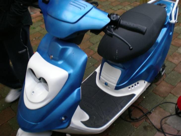 {{currentPhoto.altText}} billede {{currentPhoto.number}}