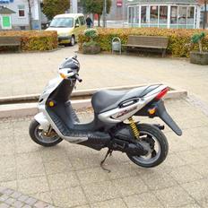 Suzuki AY-50 Katana LC (SOLGT)