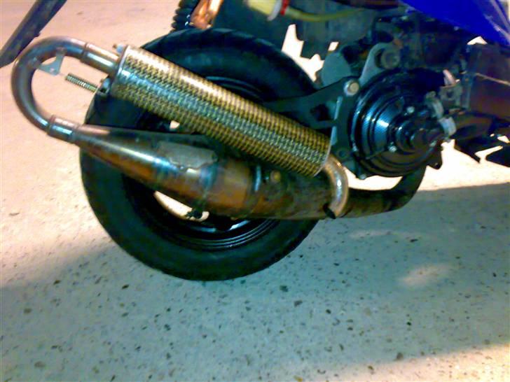 Yamaha Jog LcR VS Team X - Yasuni C-21.. Lyder for Niiiice..... :O) billede 4