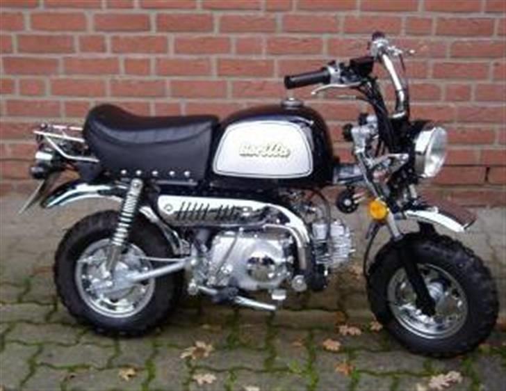 Skyteam Gorilla billede 1