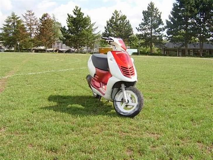 Aprilia sonic -solgt- billede 1