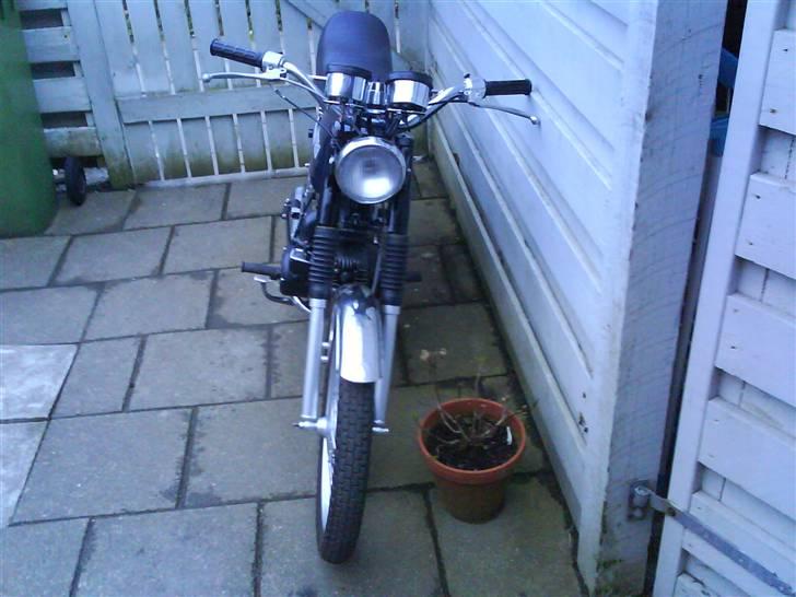 Suzuki K50 - Solgt - som den var inden det næste projekt;) billede 4