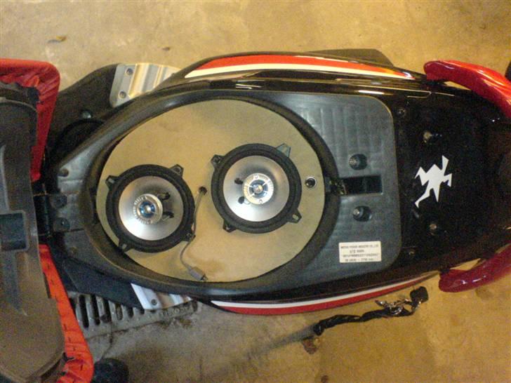 PGO Pmx Sport(Byttet Til Rcr) - Anlæg! Ikke færdigt, hvidt plys kommer! billede 12