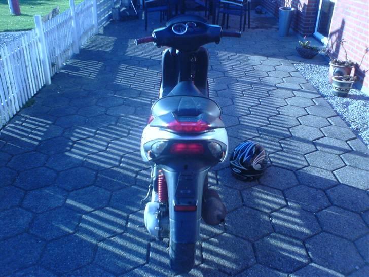 Piaggio NRG Mc3 Sport - Vild dejlig scooter <´3  billede 7