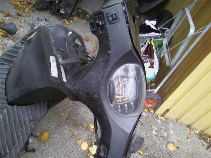 Suzuki estilete solgt for 1500  billede 4