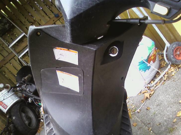 Suzuki estilete solgt for 1500  billede 5