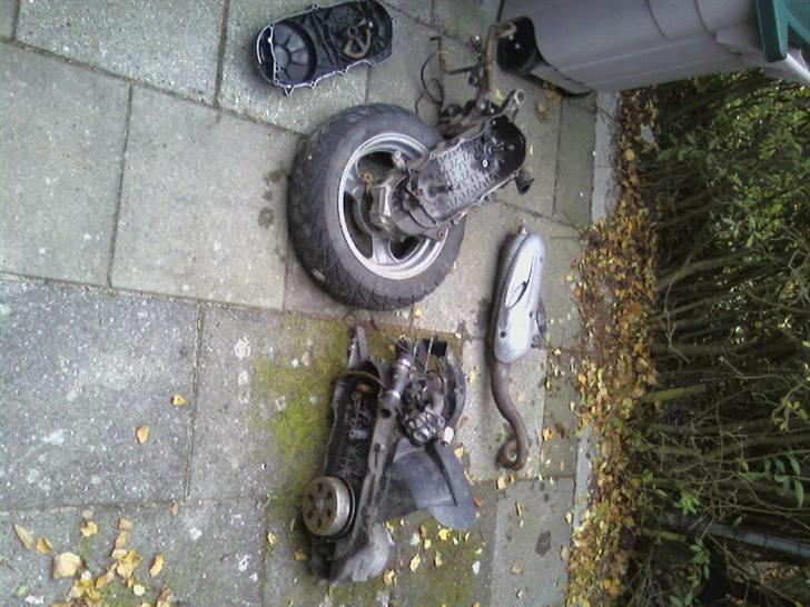 Suzuki estilete solgt for 1500  billede 12