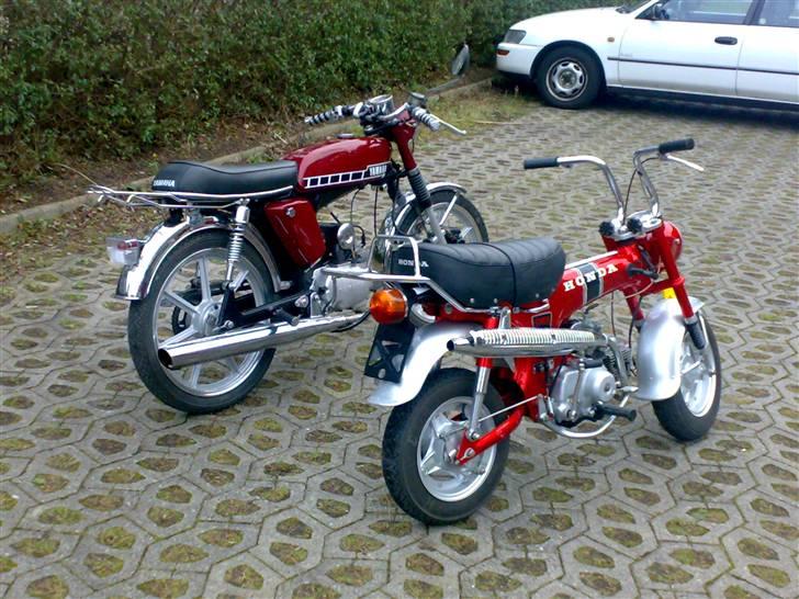 Honda dax st 50 solgt - hun er smuk =) billede 2