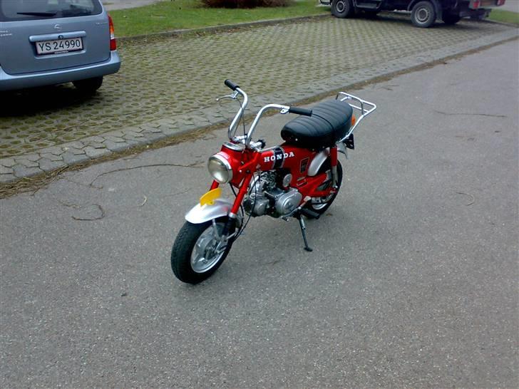 Honda dax st 50 solgt billede 3