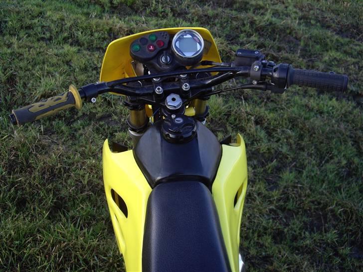 Suzuki Rmx billede 7