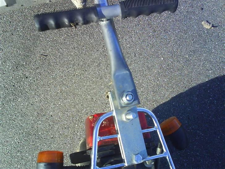 Skyteam monkey før billede 13