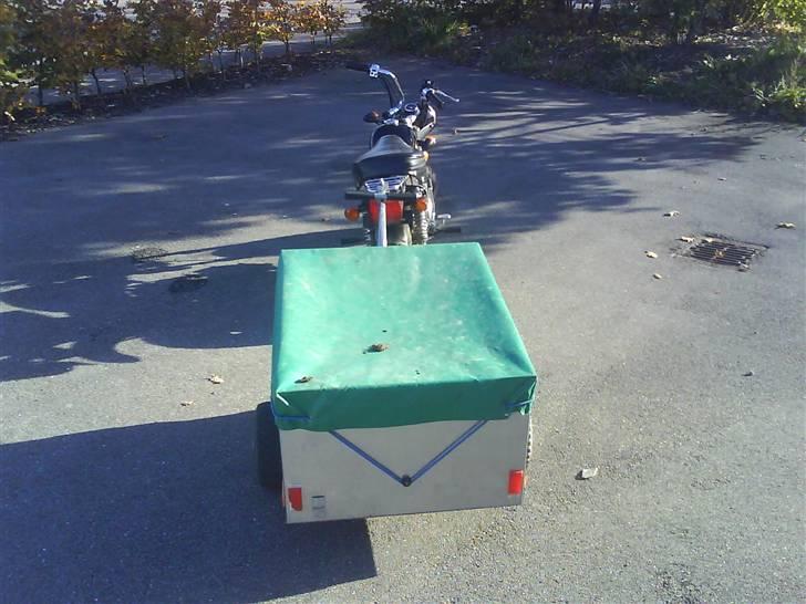 Skyteam monkey før billede 14