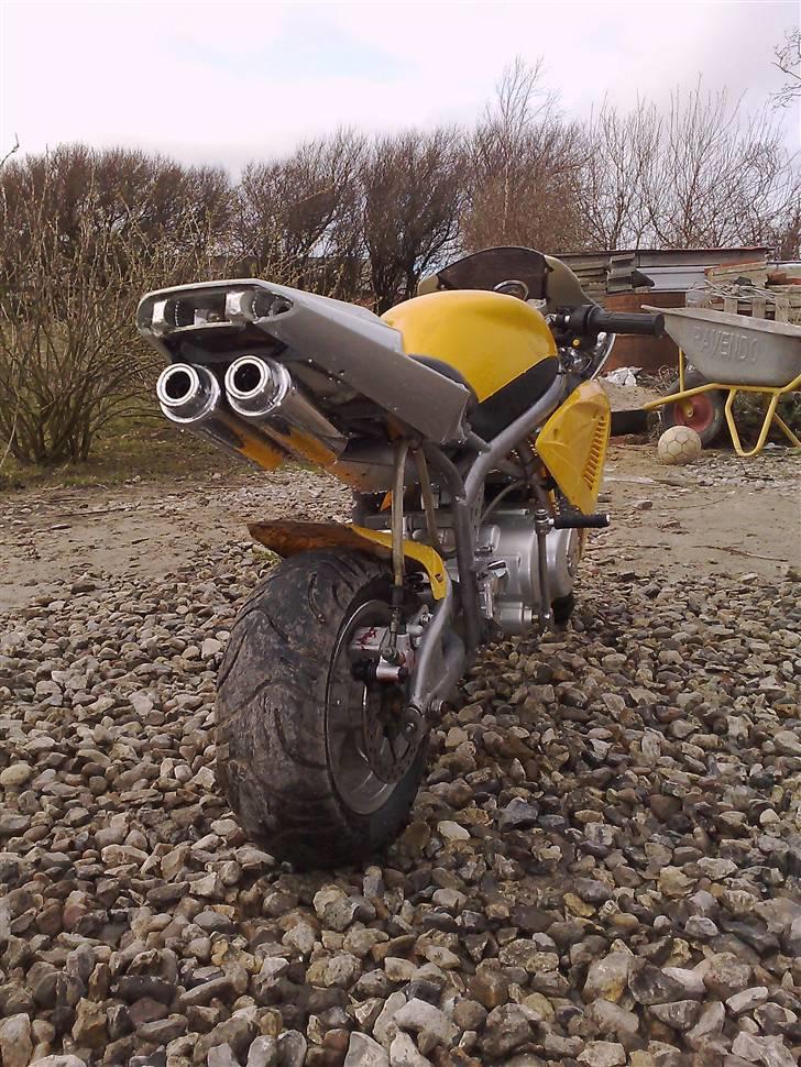 MiniBike R6 110 ccm  solgt - nyt billede taget med nokia n82 billede 2