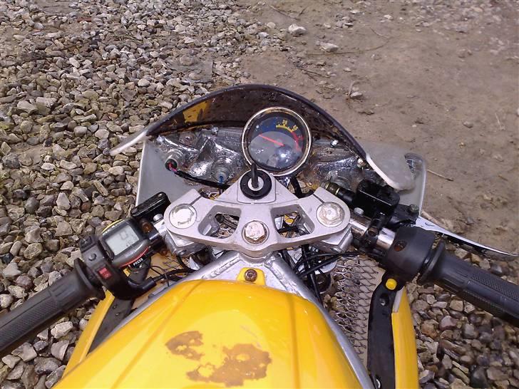 MiniBike R6 110 ccm  solgt - nyt billede taget med nokia n82 billede 7