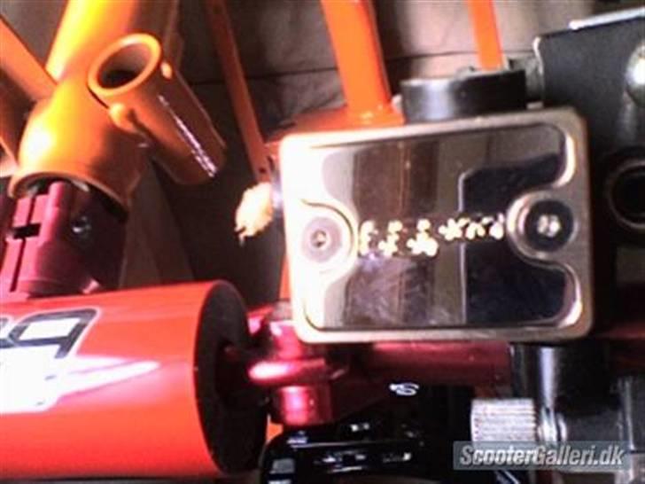 Piaggio Zip Solgt billede 3