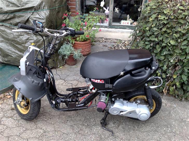 Aprilia Sonic *SOLGT* billede 2