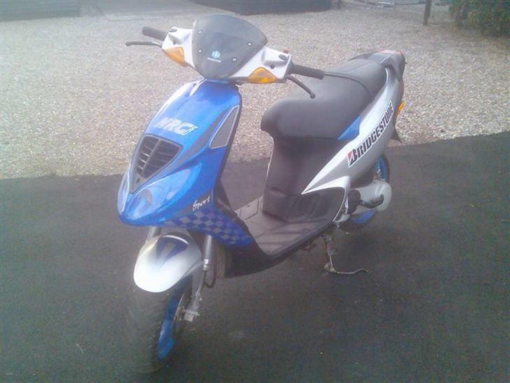 {{currentPhoto.altText}} billede {{currentPhoto.number}}