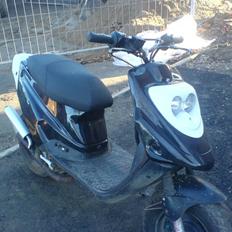 PGO Hot 50, 2002 [Solgt]