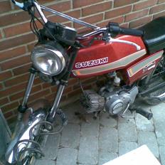 Suzuki dm 50 BYTTET VÆK