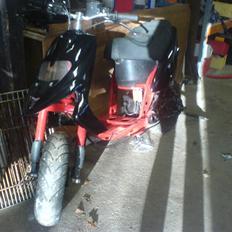 Gilera stalker byttet til Aerox