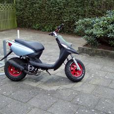 Yamaha BWS Ng (BYTTET TIL HOT50)