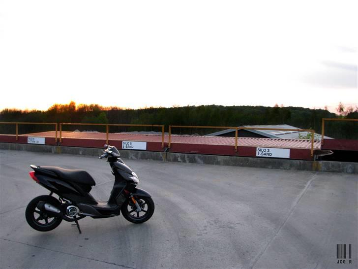 Yamaha Jog R  - d. 4 maj 2008 billede 1