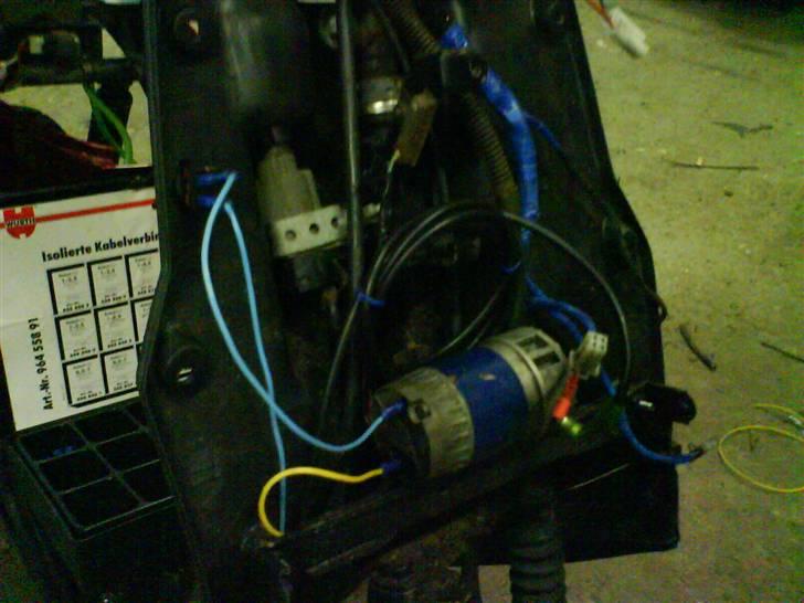 PGO Hot 50 {Reservedele} - kompressor til hornet c(: billede 7