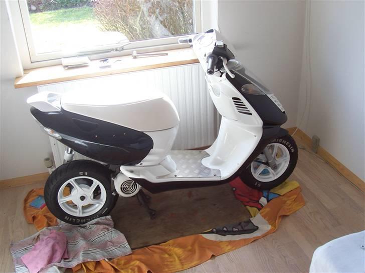 Aprilia Sonic (SOLGT) billede 2