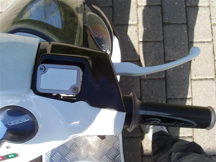 Aprilia Sonic (SOLGT) billede 6