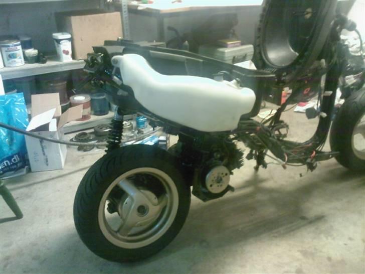 Aprilia Sonic - Projekt - SOLGT - 24/10-07 Forgaffellen er sandblæst billede 3