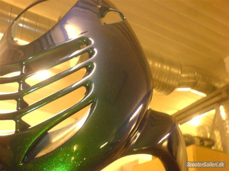 Aprilia sonic //Projekt!! - det færdige frontskjold billede 1