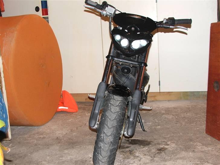 Suzuki street magic solgt 8500 billede 3