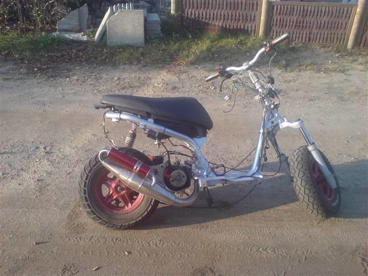 Yamaha (solgt) billede 2