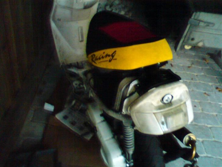 Yamaha Jog FS * SOLGT FOR 8500 * billede 3