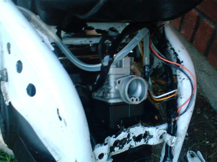 Yamaha Jog FS * SOLGT FOR 8500 * - helt ny 25mm MHR dellorto karbu :) billede 4