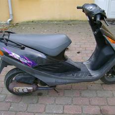 Suzuki address solgt