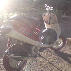 Yamaha jog as Racing.Solgt