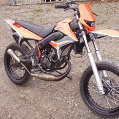 Gilera RCR. byttet til aprila sr