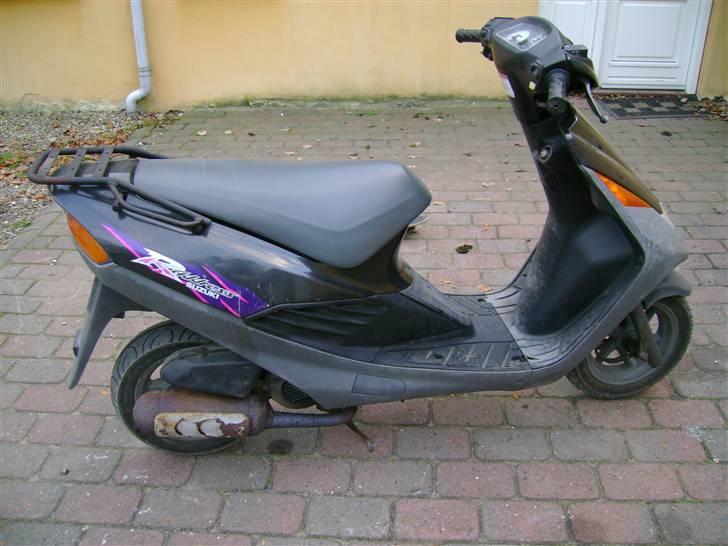 Suzuki address solgt billede 3