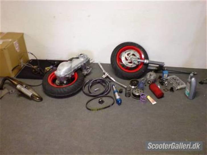 Gilera "Team Brows" LC DD SOLGT! billede 6