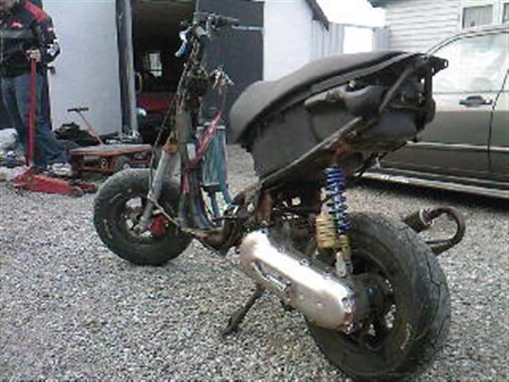 Aprilia rally LC billede 3