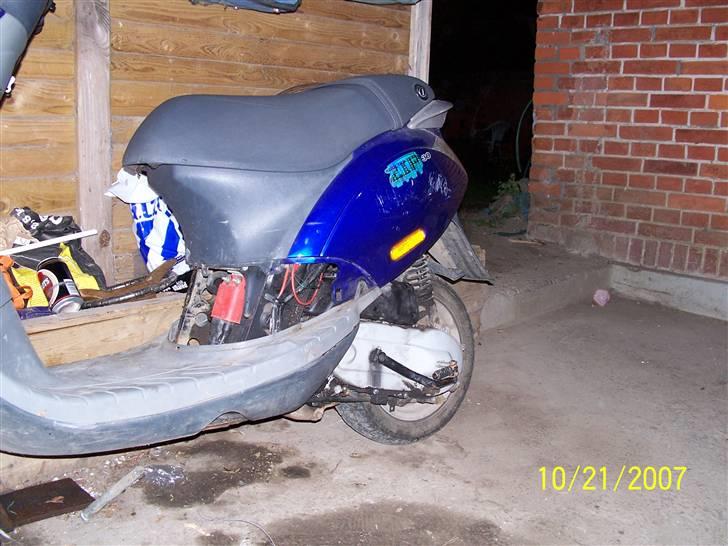 Piaggio New zip SOLGT billede 3