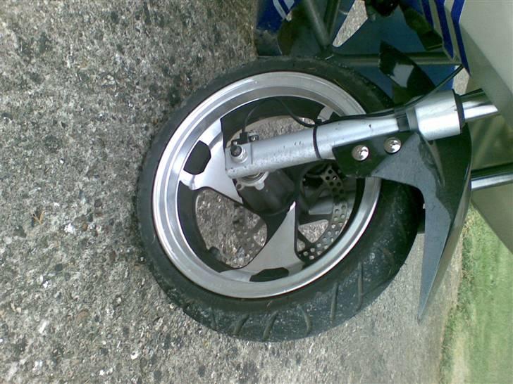 Motorhispania Fighter Racer --SOLGT-- billede 6