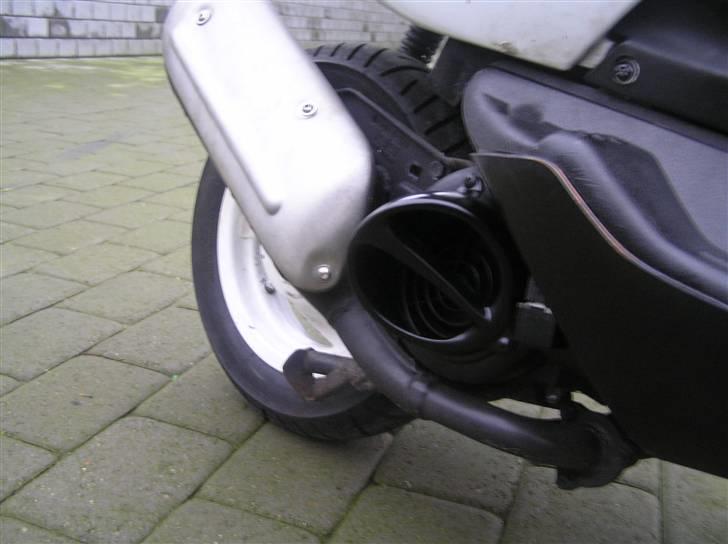 Aprilia Sonic * SOLGT * billede 3