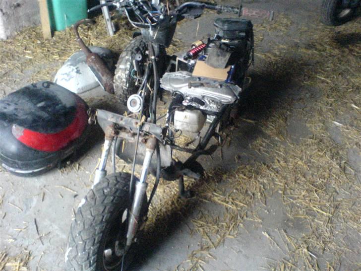 PGO hot 50 Projekt solgt billede 2