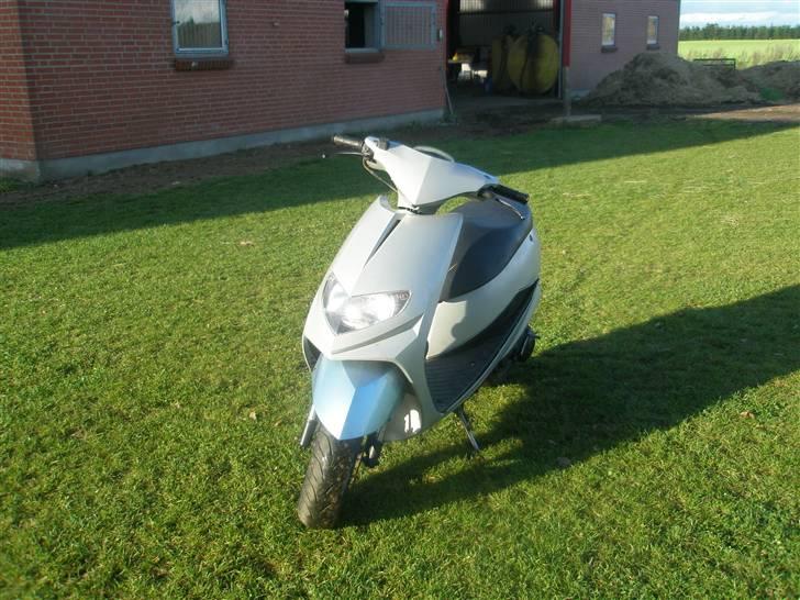 Suzuki estilete  [SOLGT] billede 2