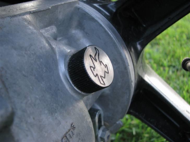 Yamaha Jog R  - Hebo olieskrue billede 4