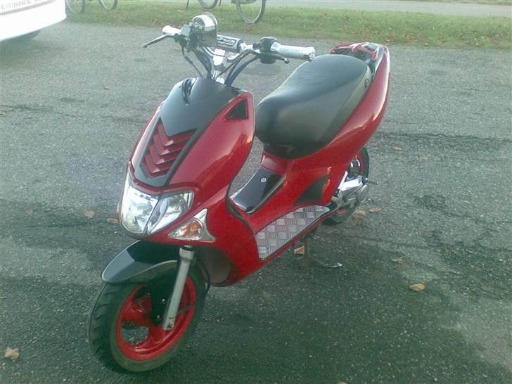 Kymco Super 9  solgt billede 1