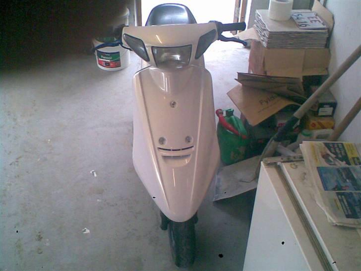 Yamaha JoG As ombygget billede 6