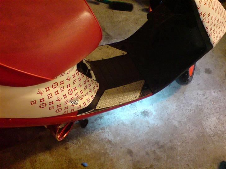 Yamaha jog ac (louis V) (SOLGT) - (efter) billede 14